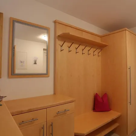 هاوس لينباتشير