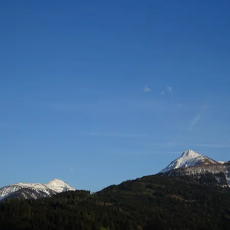 هاوس لينباتشير شقة *